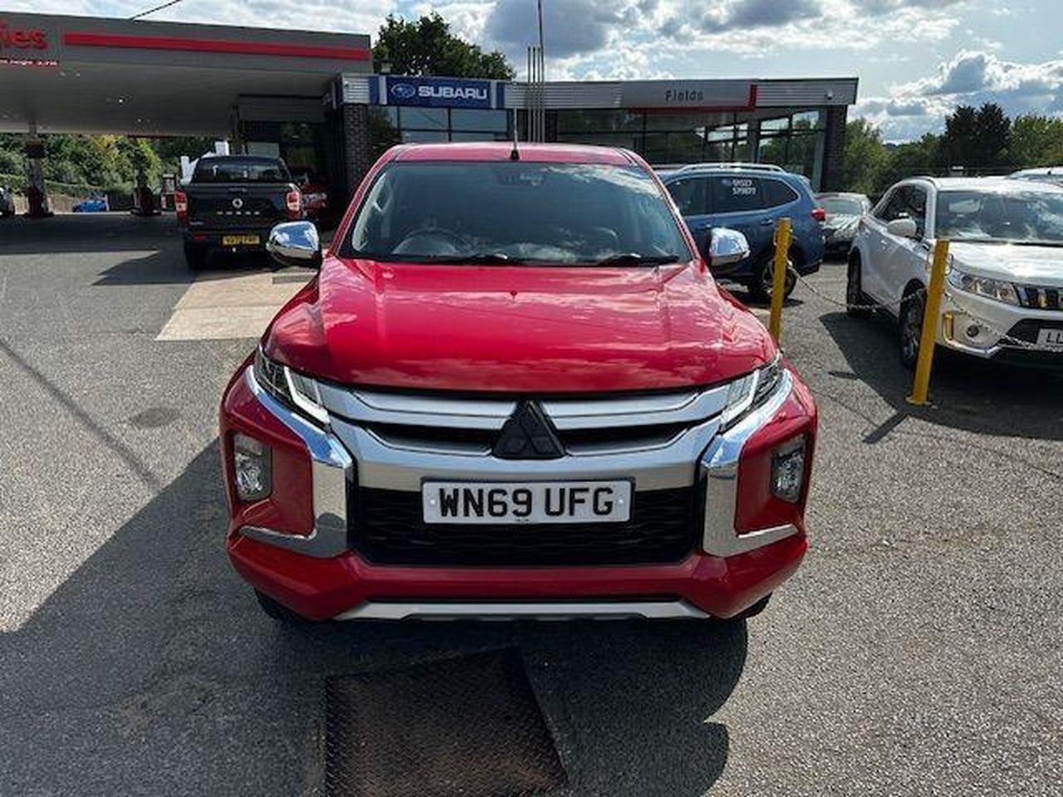 Mitsubishi L200