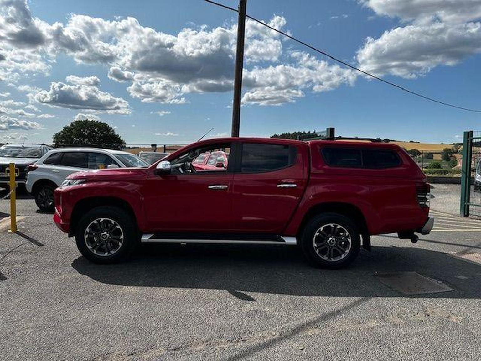 Mitsubishi L200
