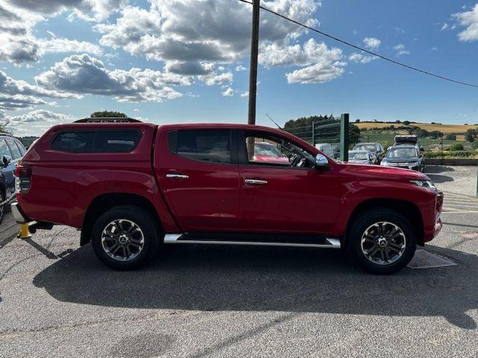 Mitsubishi L200