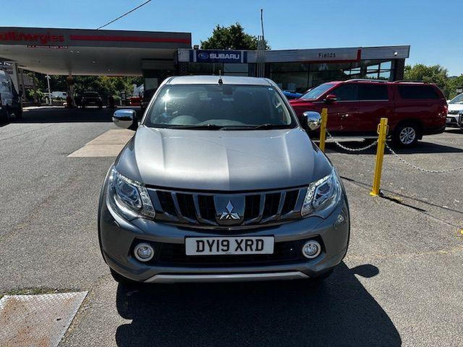 Mitsubishi L200