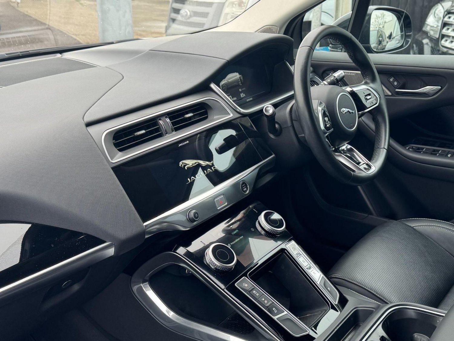 Jaguar I Pace
