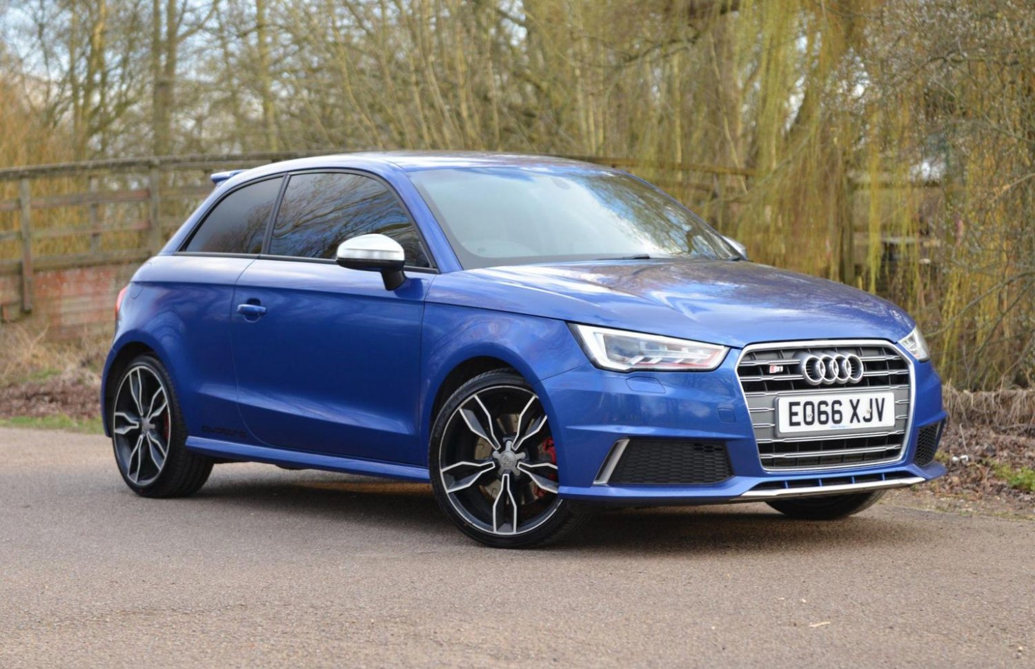 Audi S1