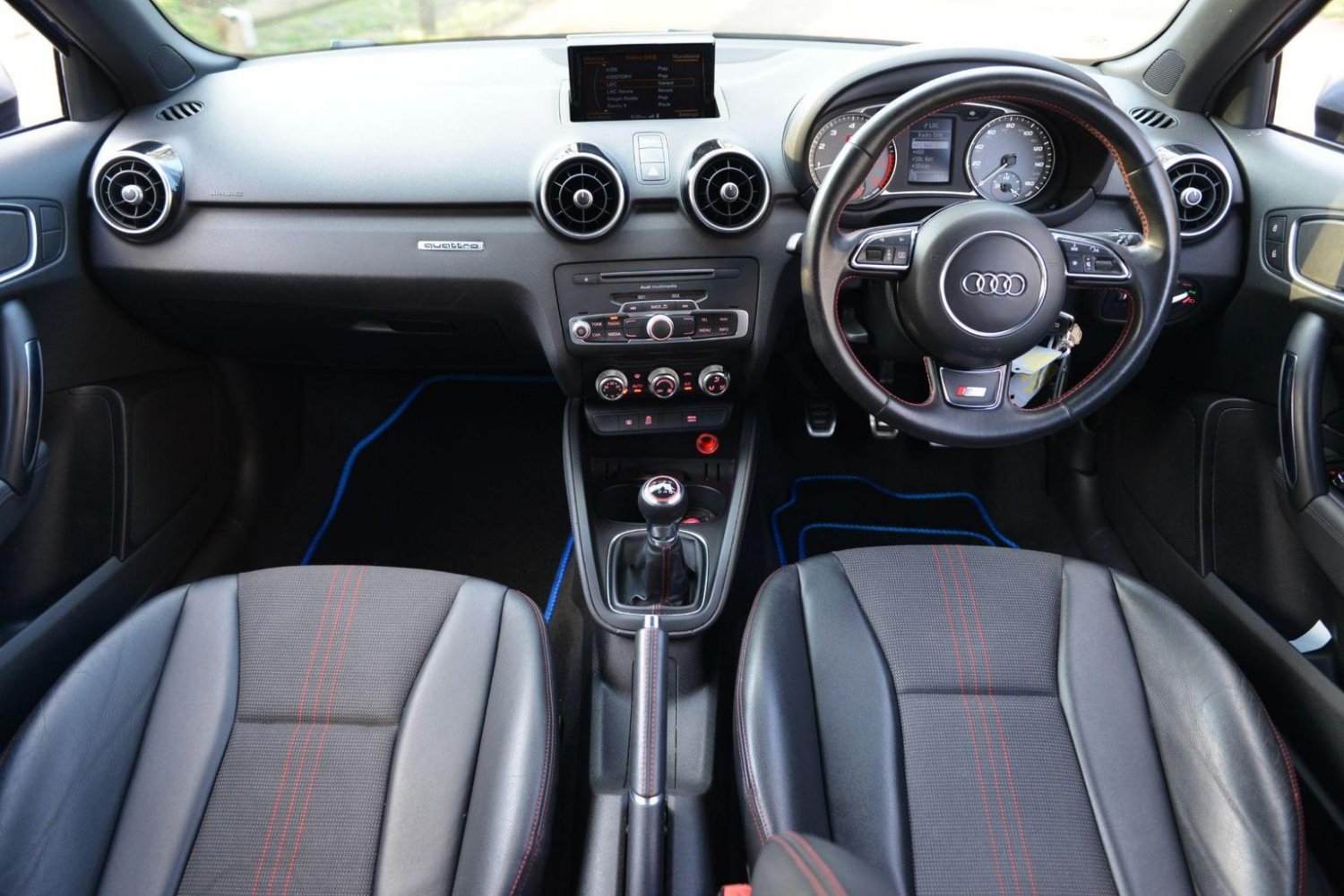 Audi S1