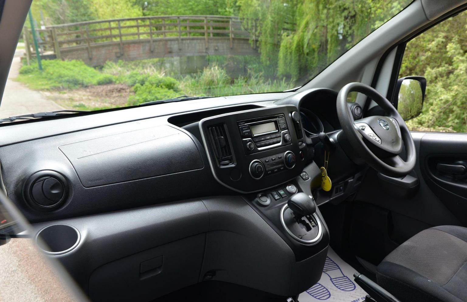 Nissan eNV200