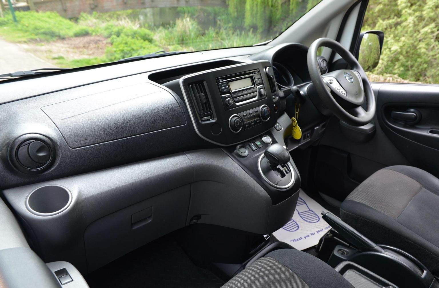 Nissan eNV200