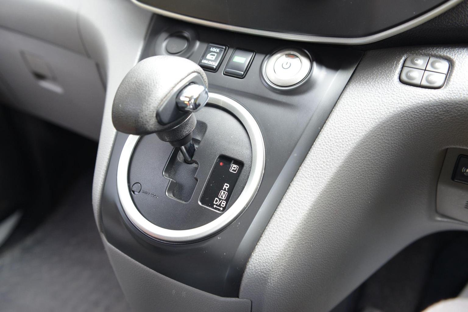 Nissan eNV200