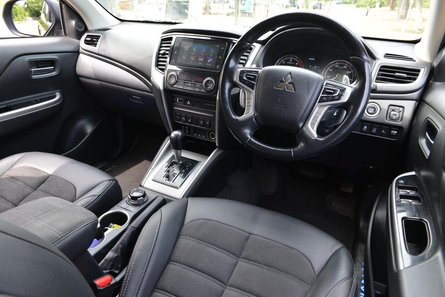 Mitsubishi L200