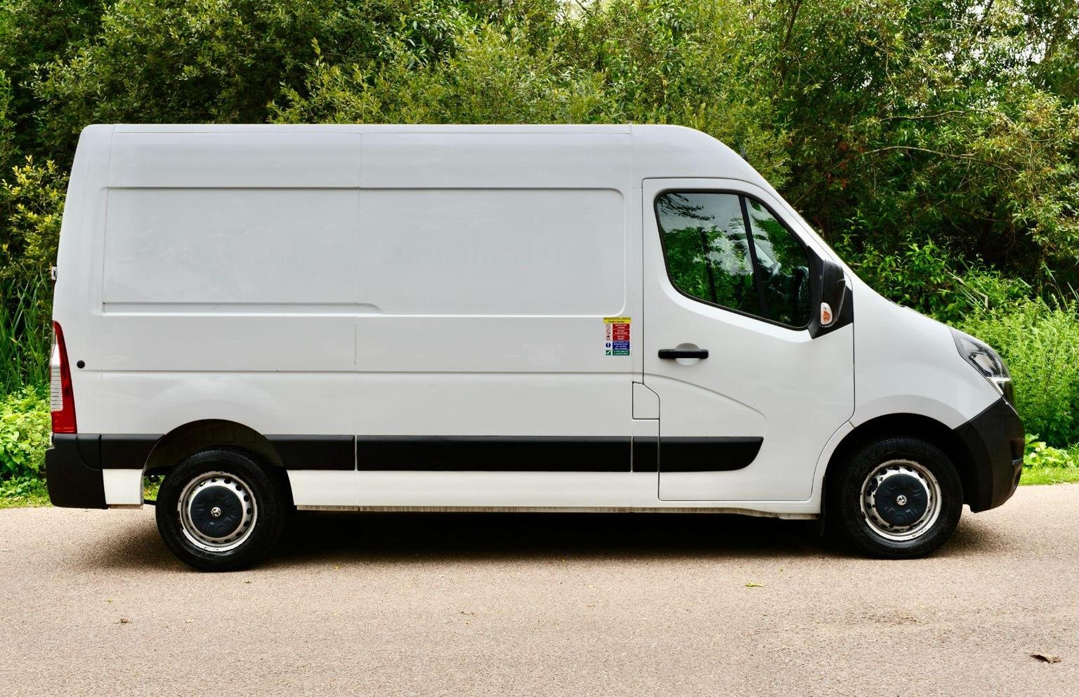 Vauxhall Movano