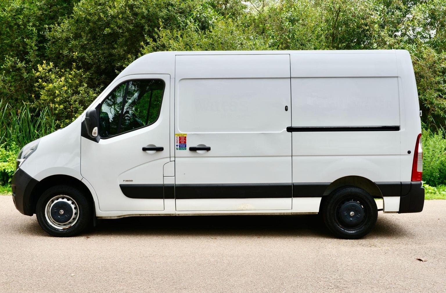 Vauxhall Movano
