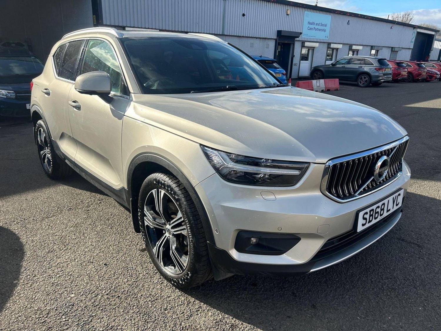 Volvo XC40
