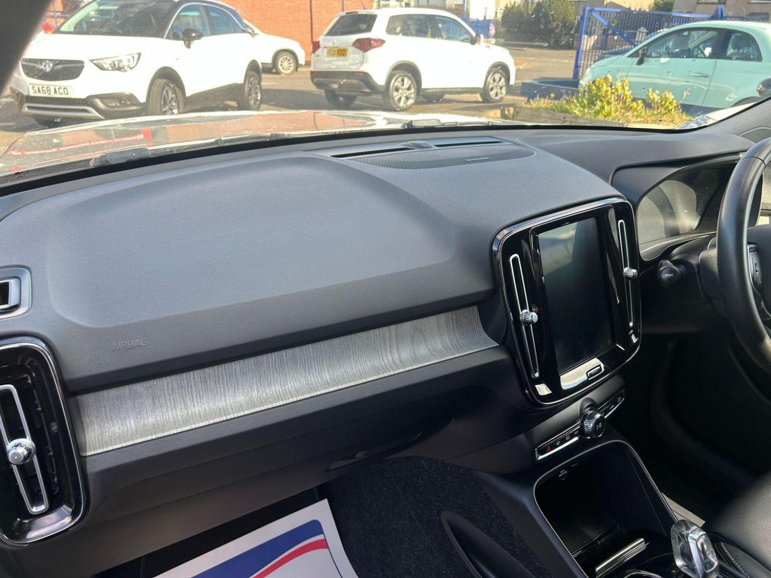 Volvo XC40