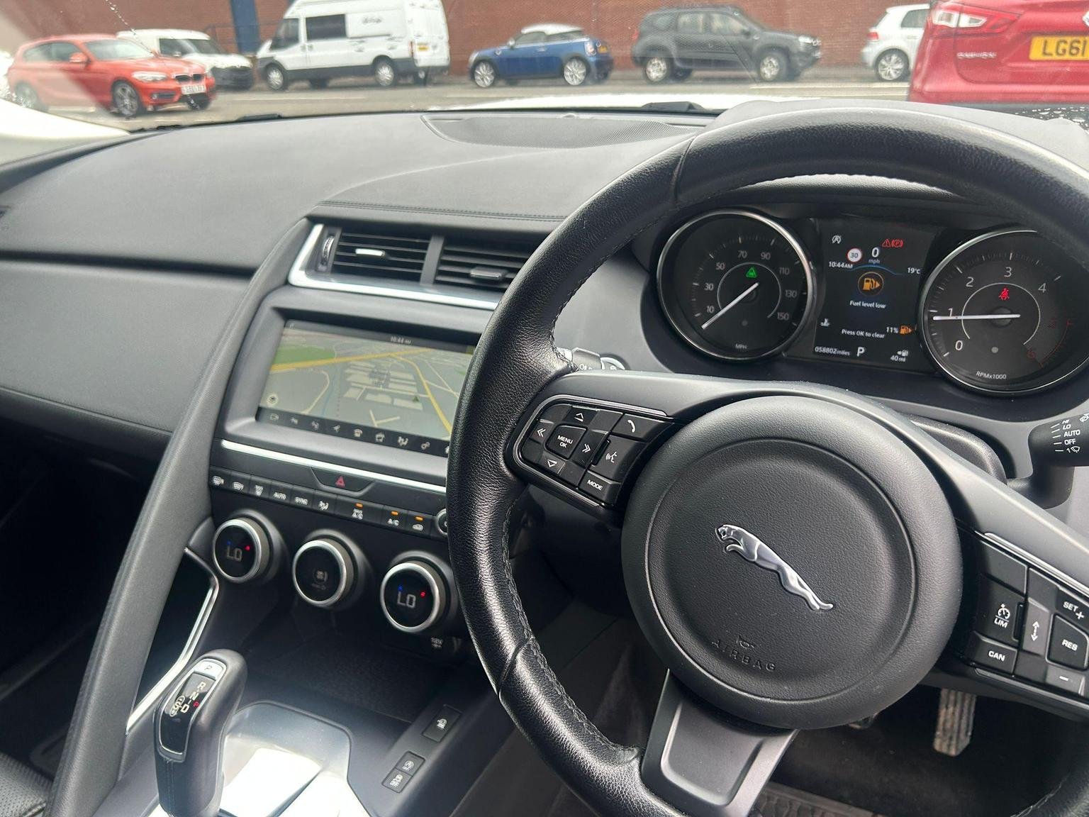 Jaguar E Pace