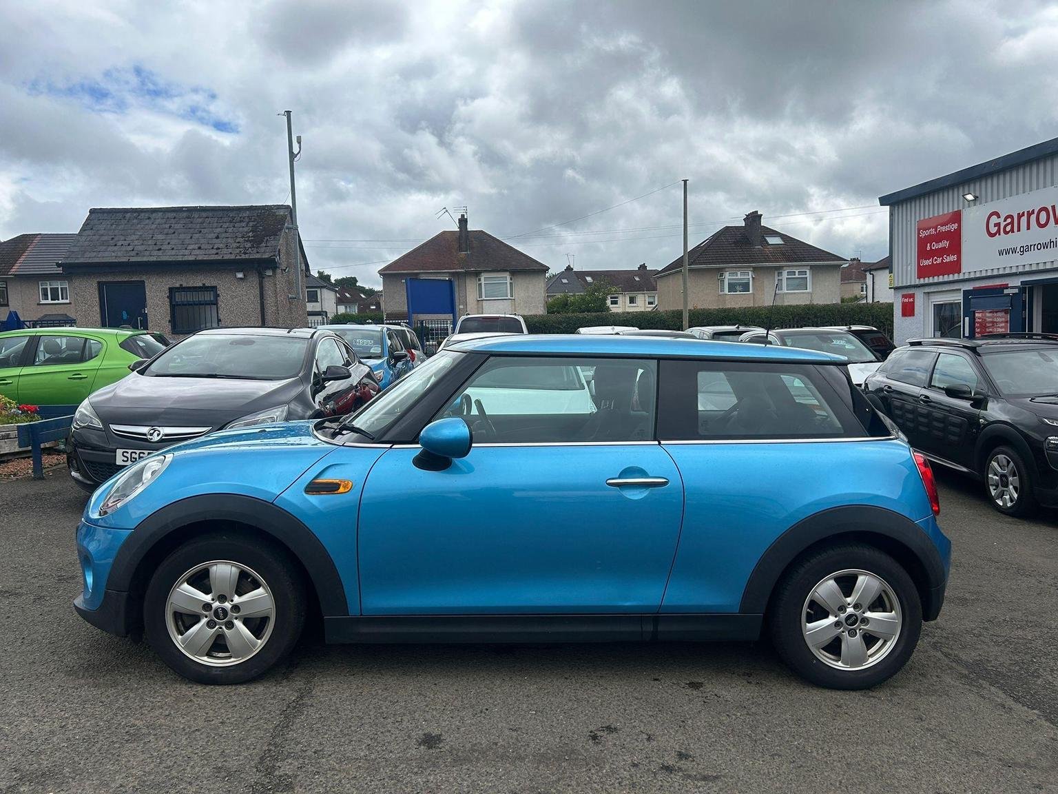 MINI Hatch