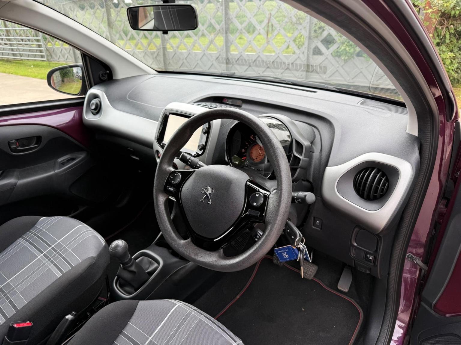 Peugeot 108