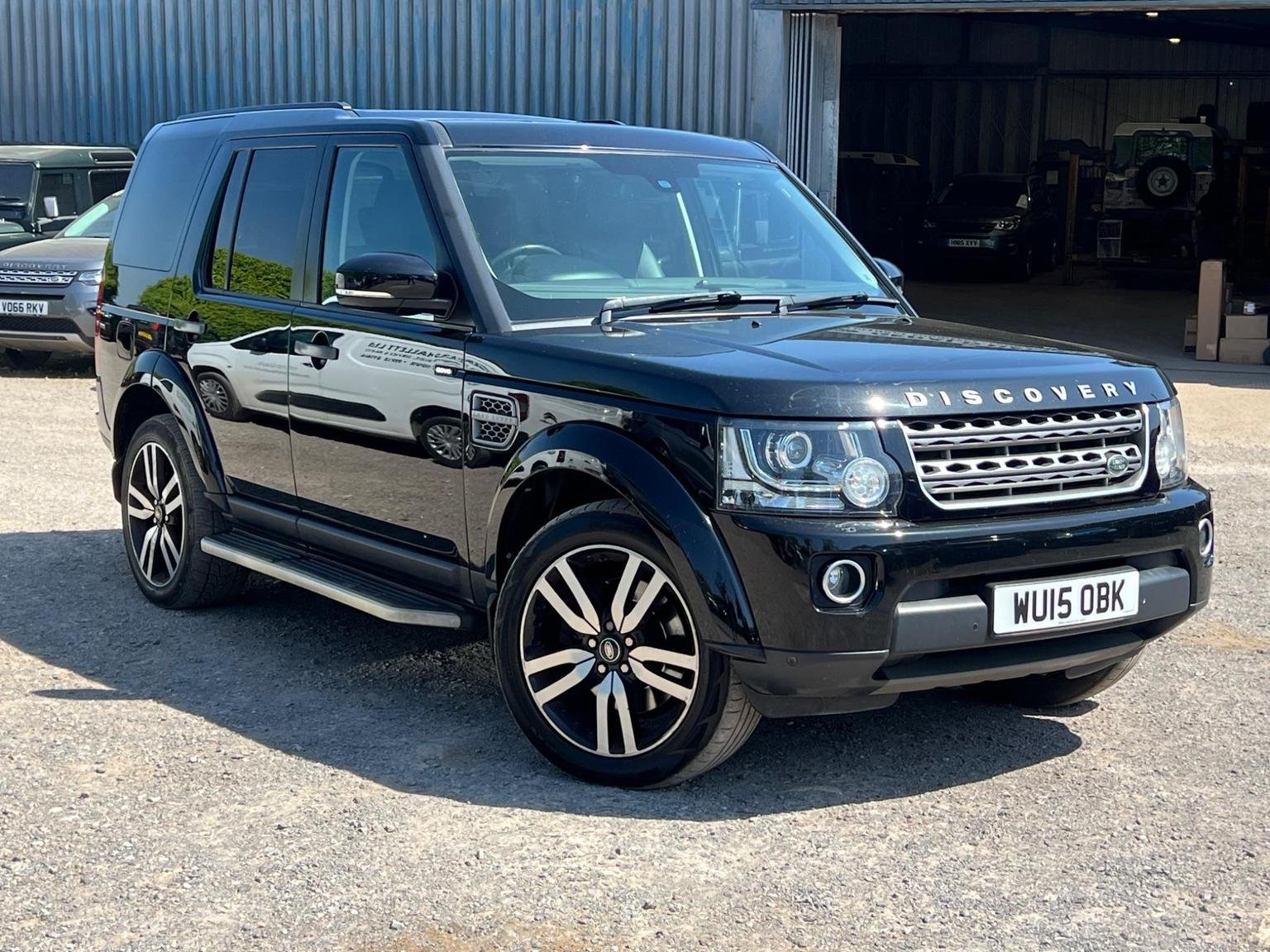 Land Rover Discovery 4