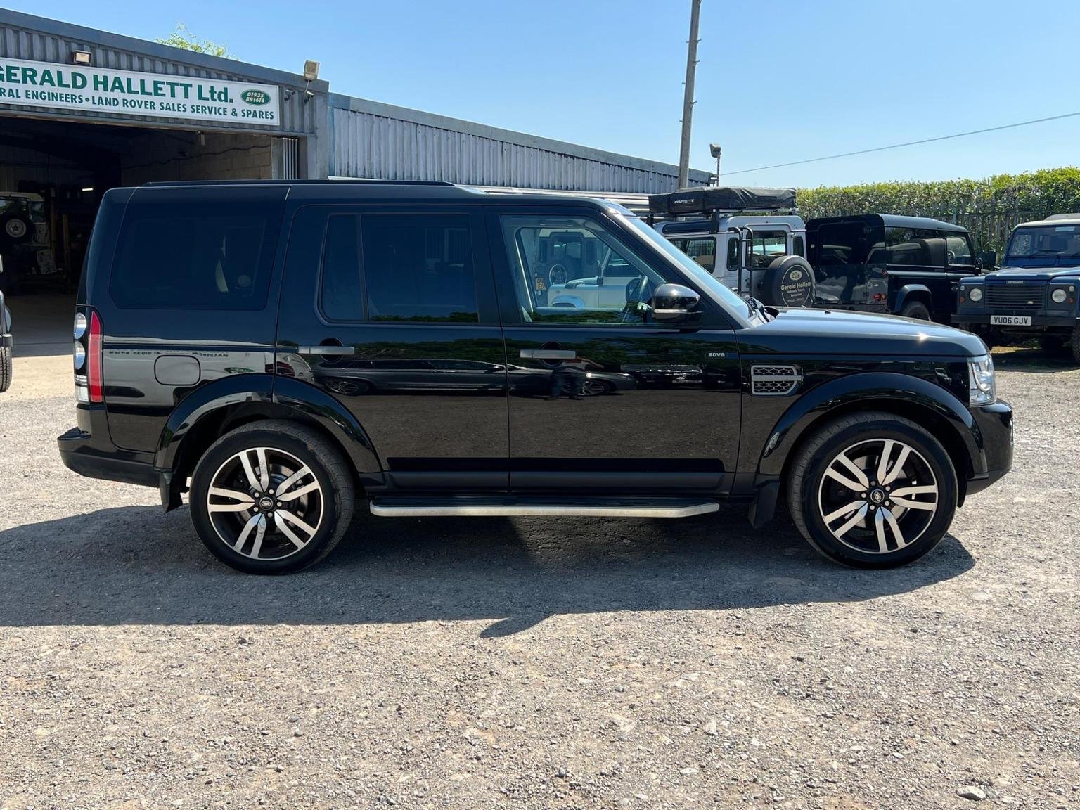 Land Rover Discovery 4