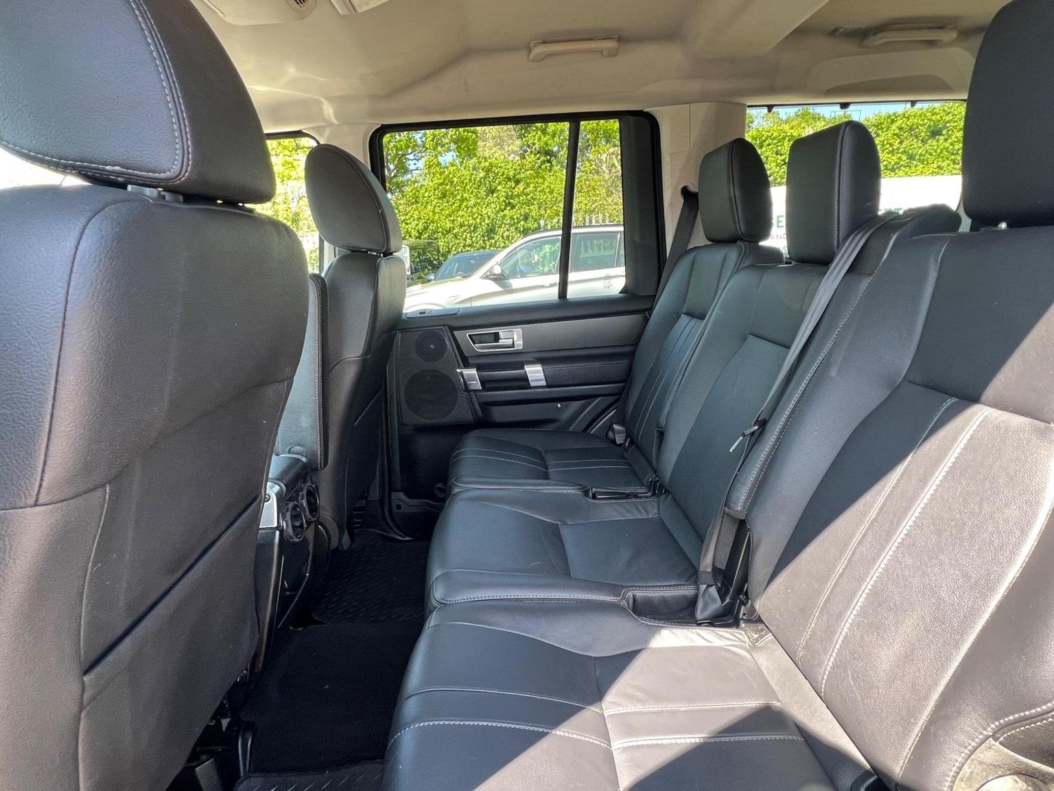 Land Rover Discovery 4