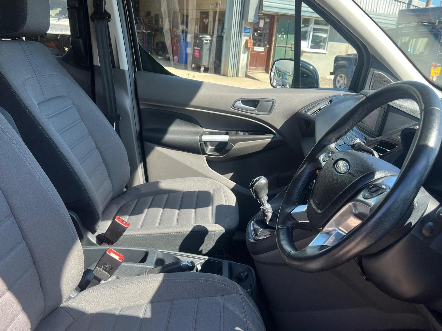 Ford Tourneo