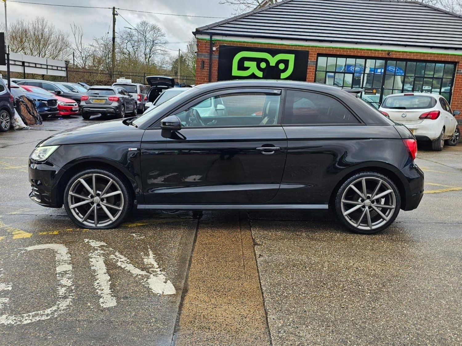 Audi A1
