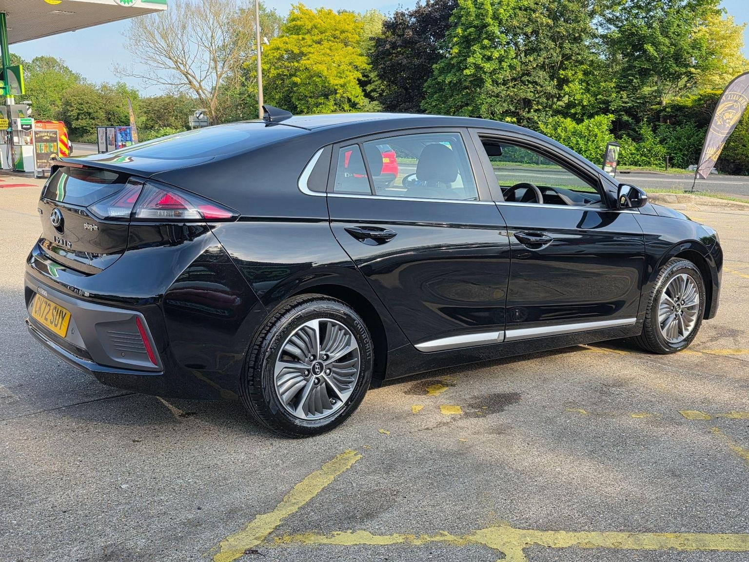 Hyundai IONIQ