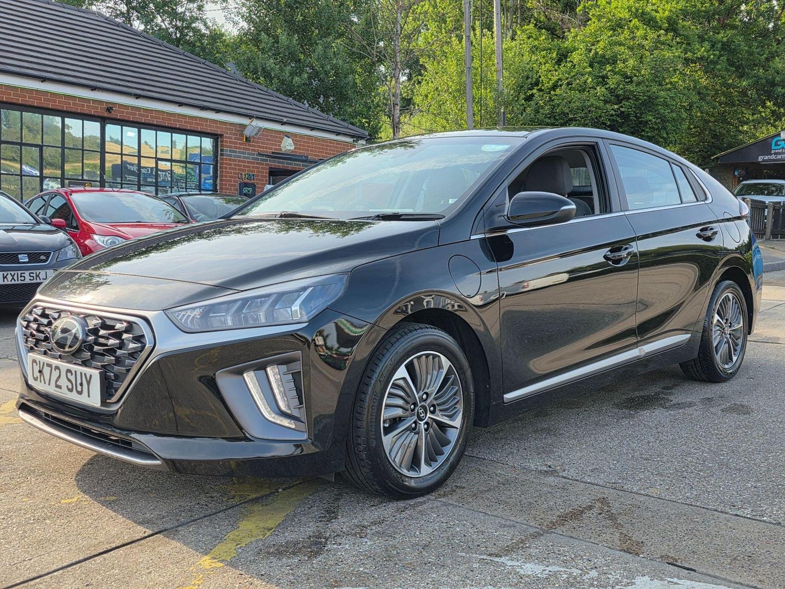 Hyundai IONIQ