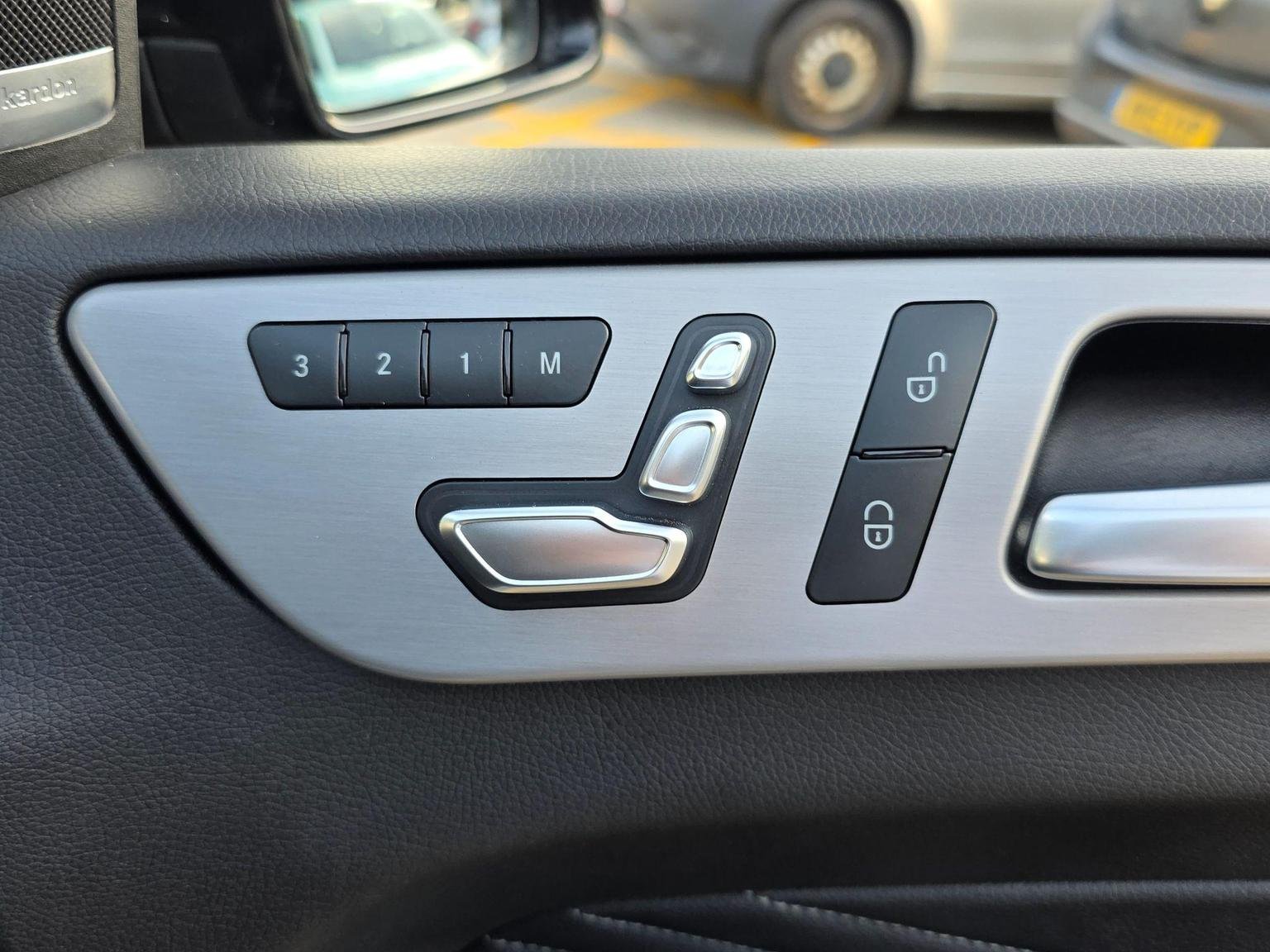 Mercedes Benz GLE-CLASS