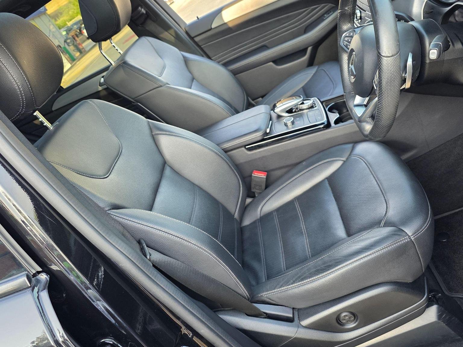 Mercedes Benz GLE-CLASS