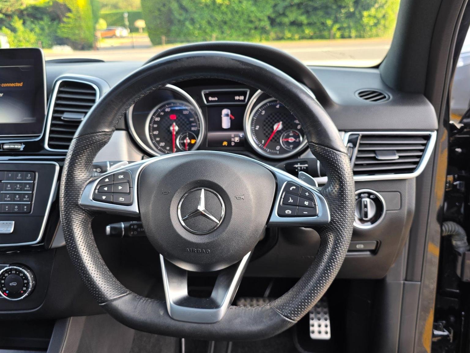 Mercedes Benz GLE-CLASS