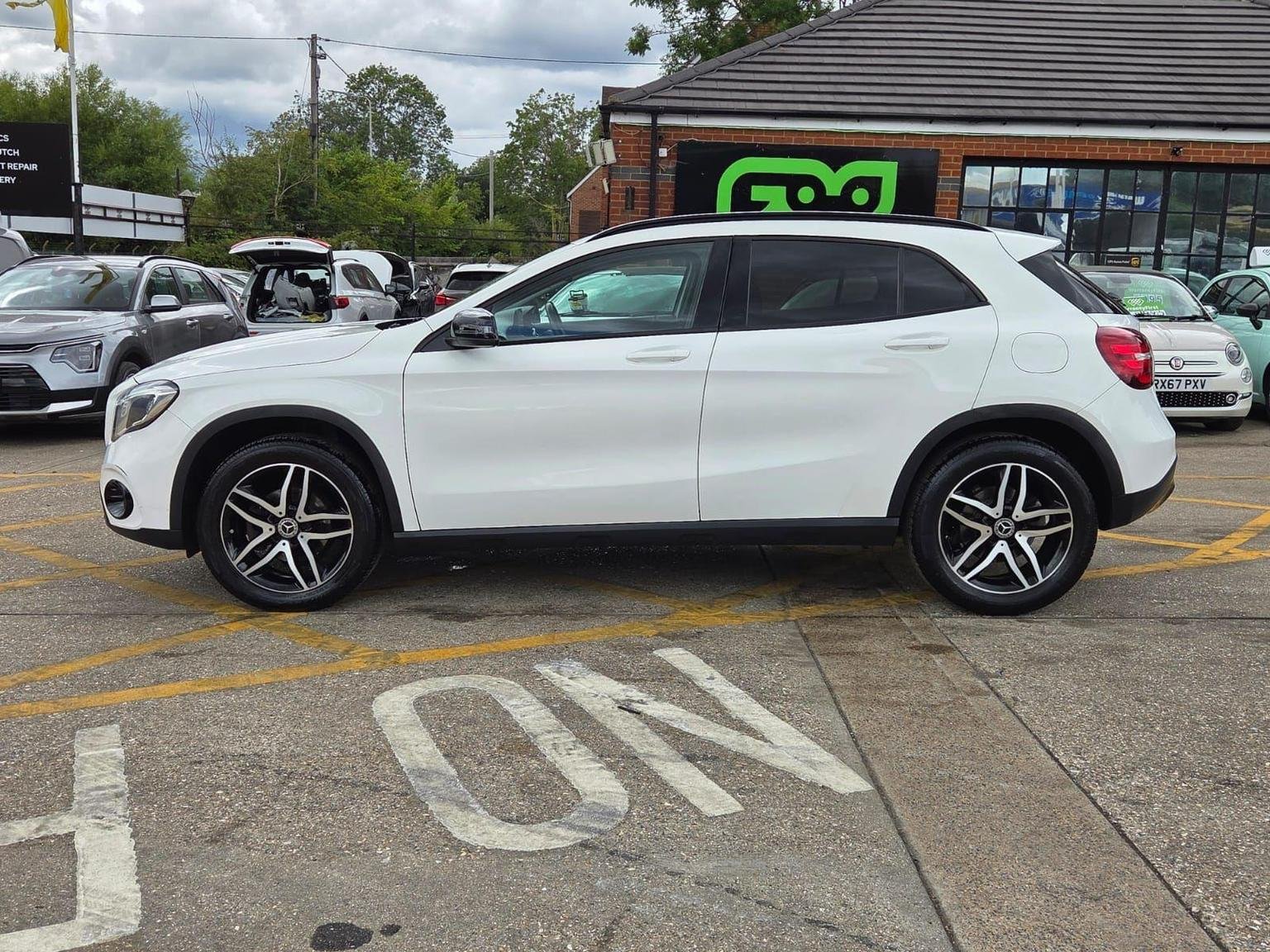 Mercedes Benz GLA Class