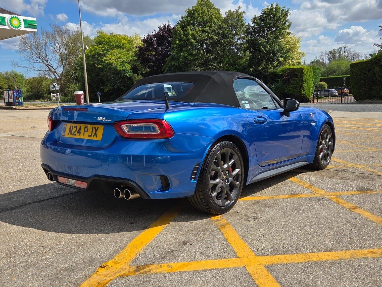 Abarth 124