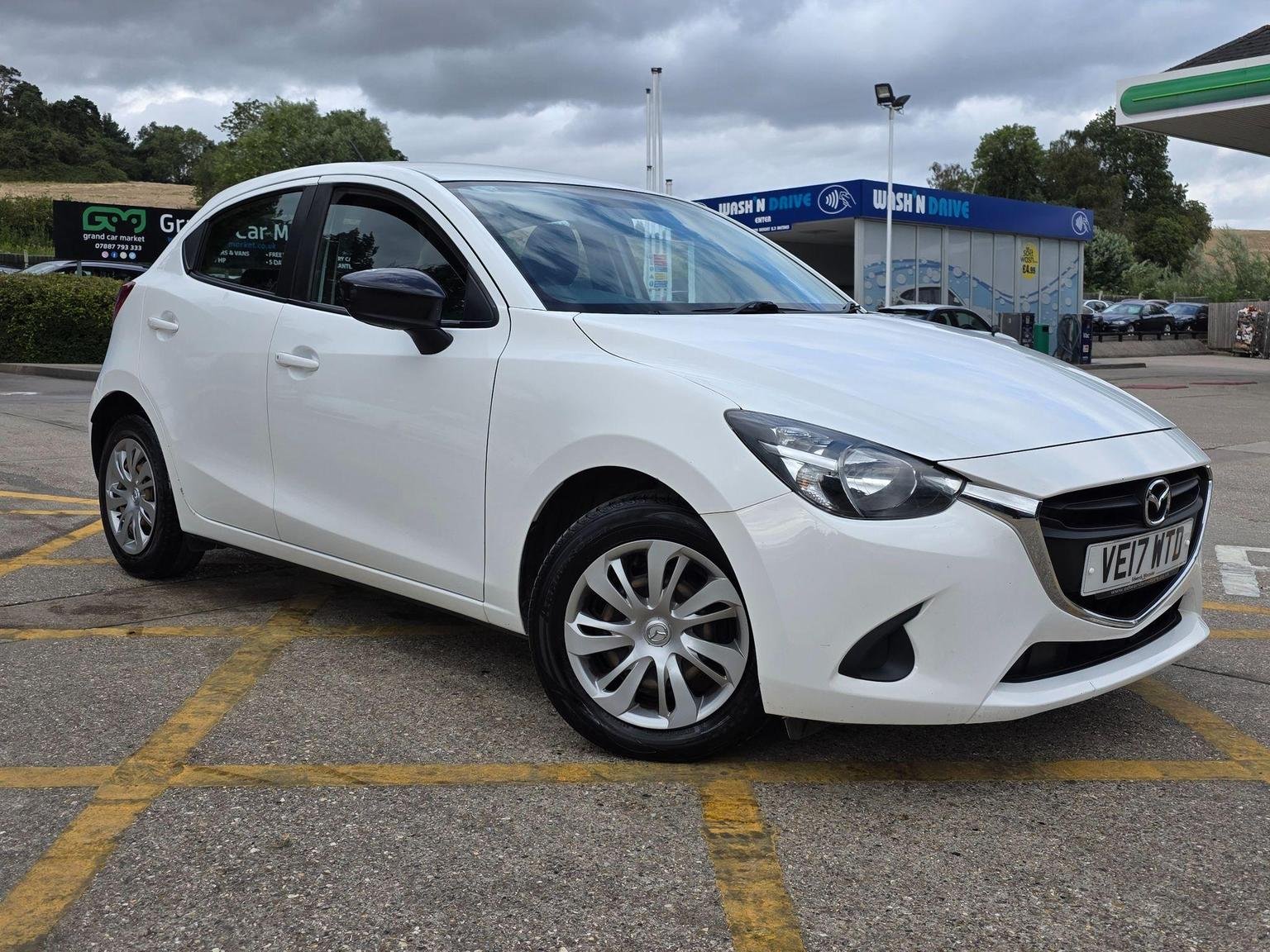 Mazda 2