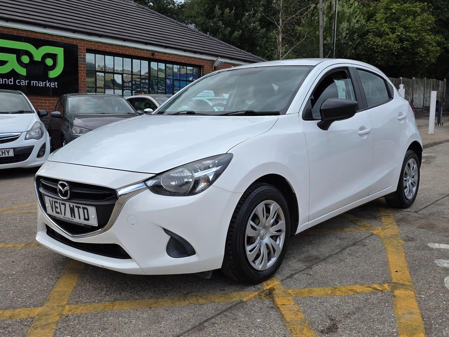 Mazda 2