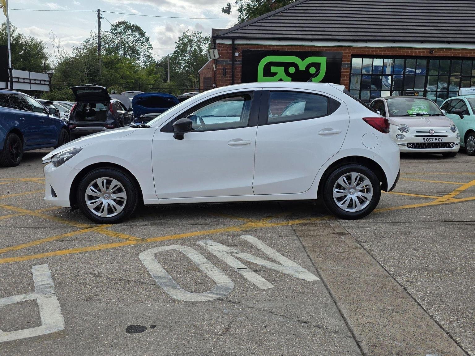 Mazda 2