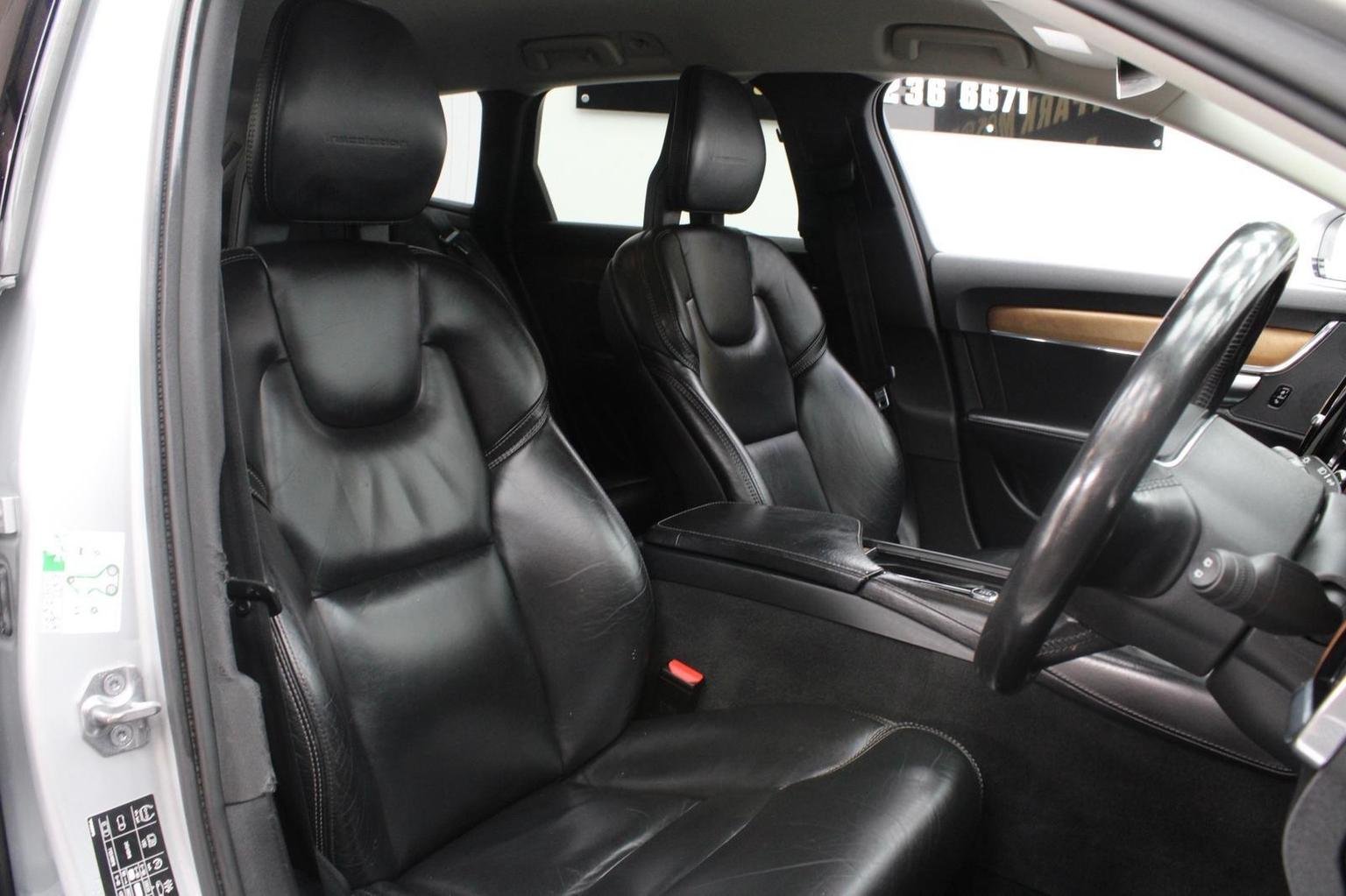 Volvo V90