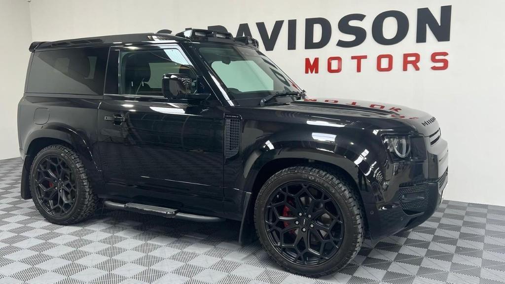 Land Rover Defender