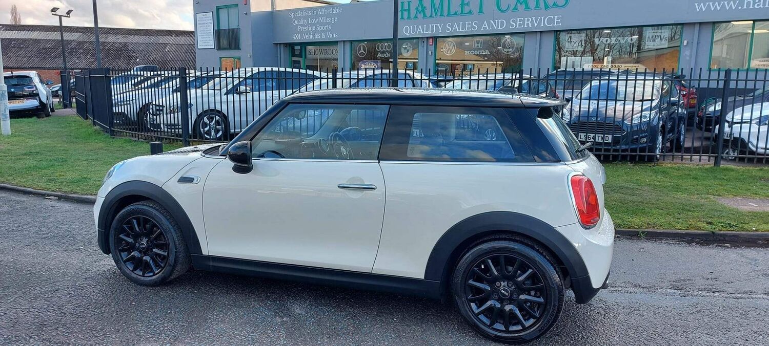 MINI Hatch