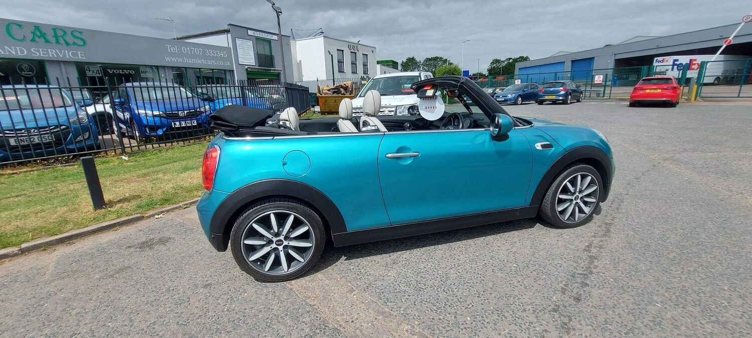 MINI Convertible