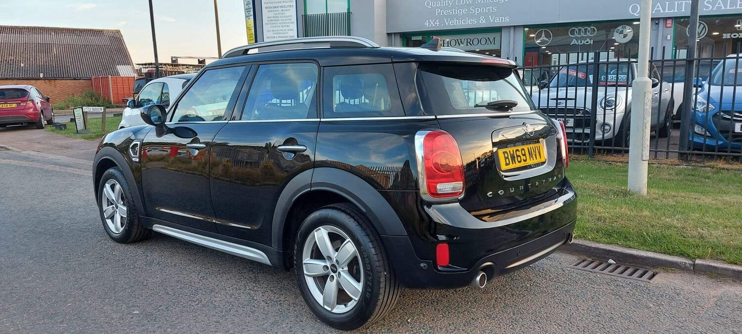 MINI Countryman