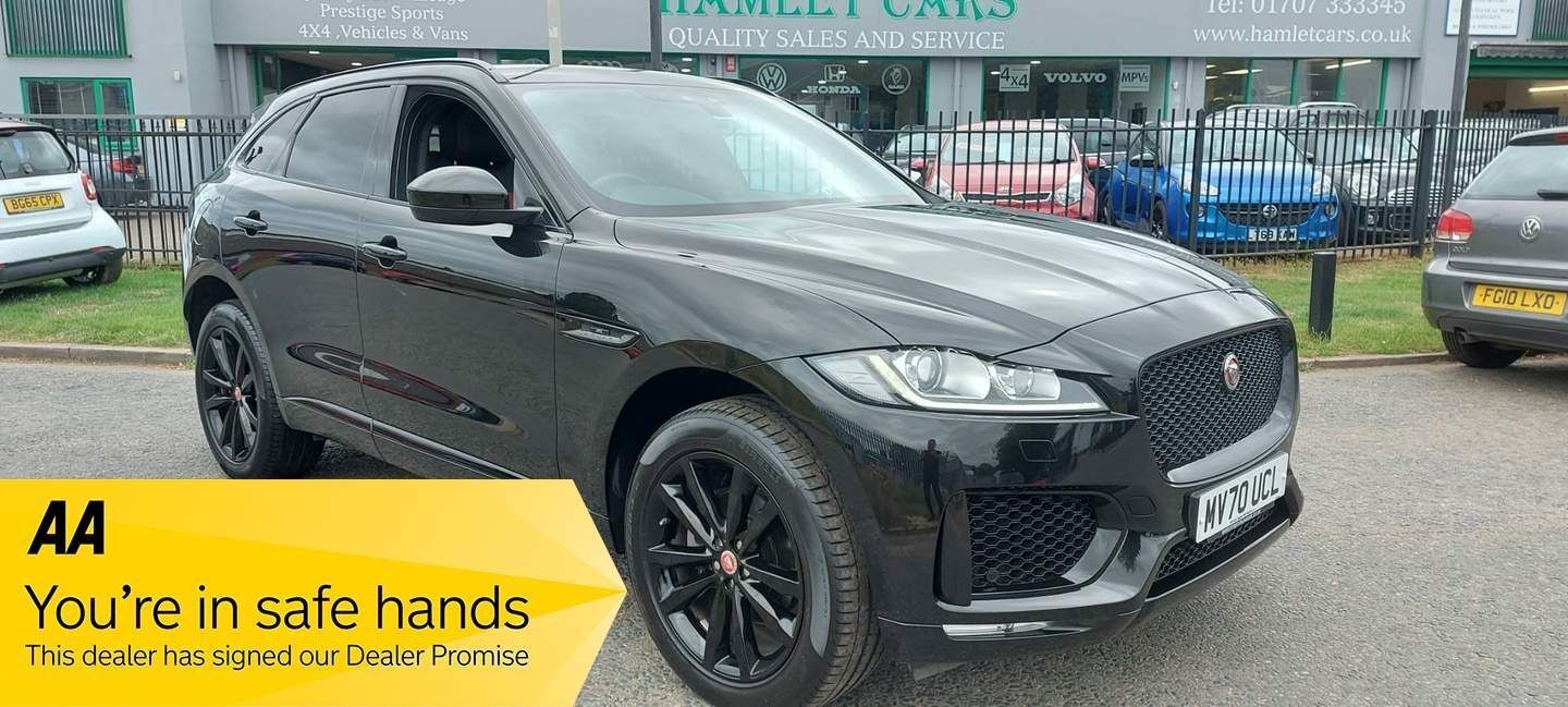 Jaguar F Pace