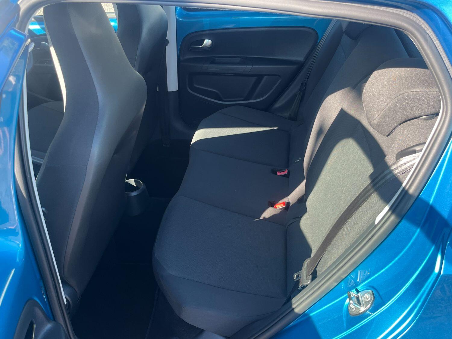 Volkswagen UP