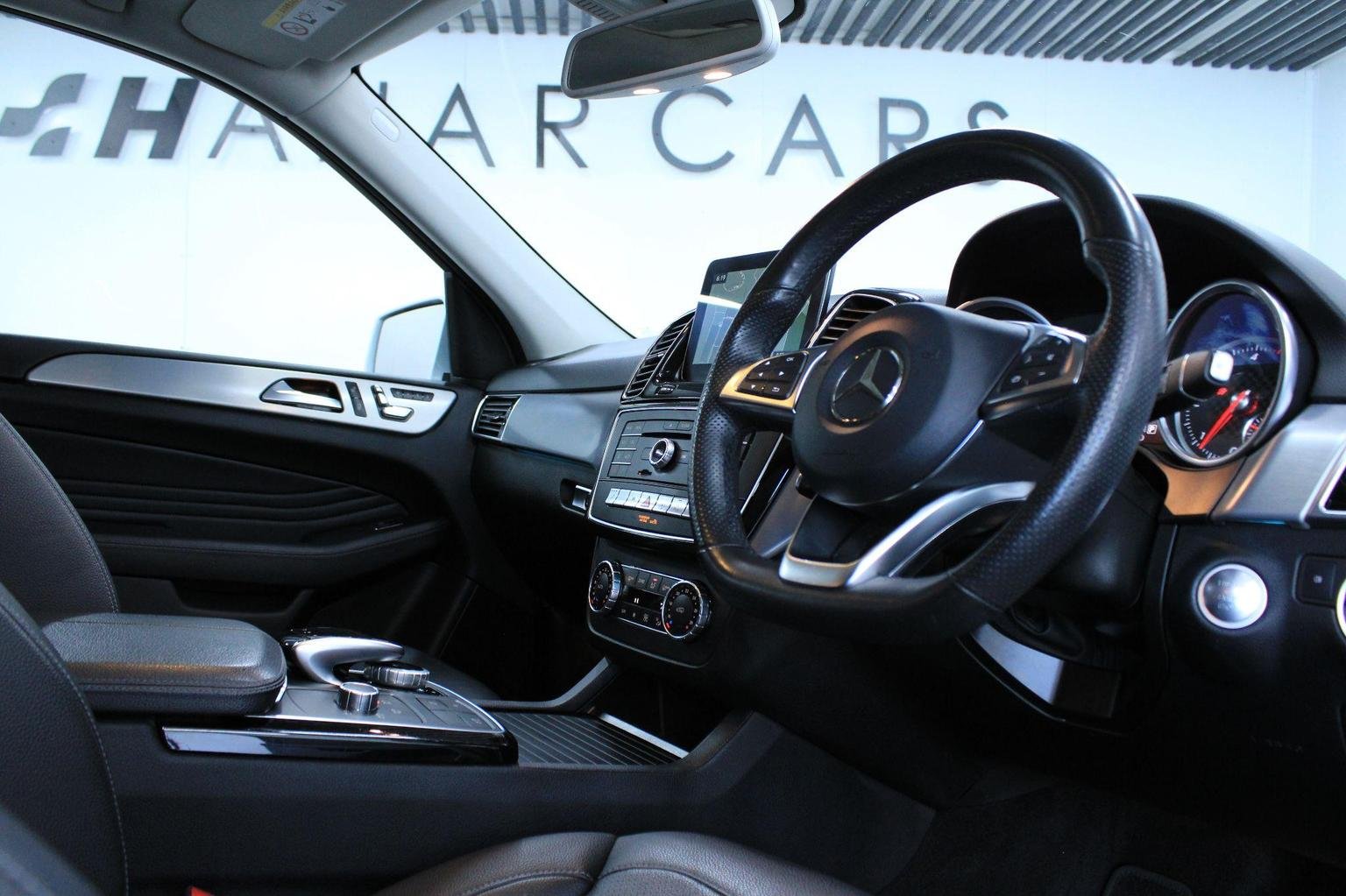 Mercedes Benz GLE-CLASS