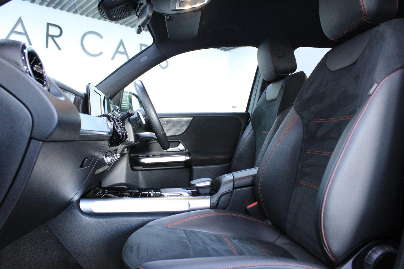 Mercedes Benz Glb