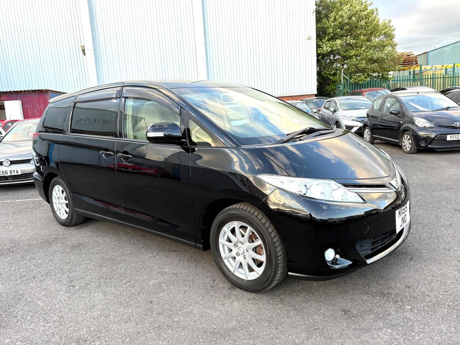Toyota Estima