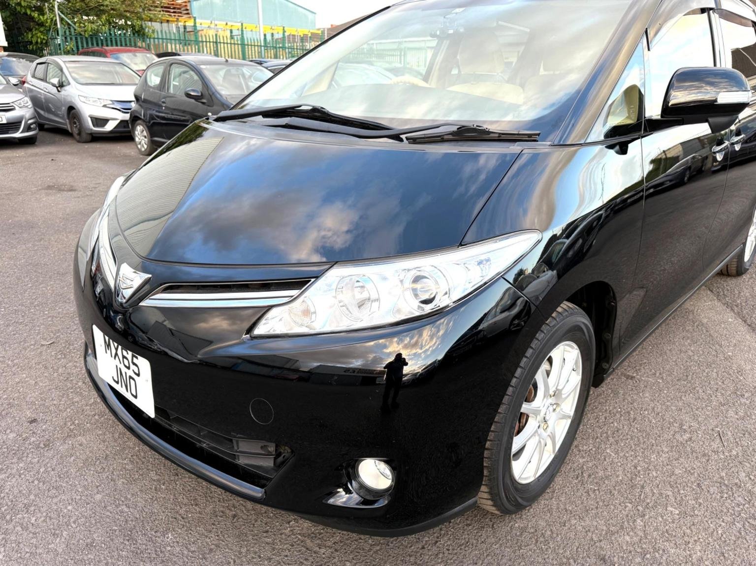 Toyota Estima