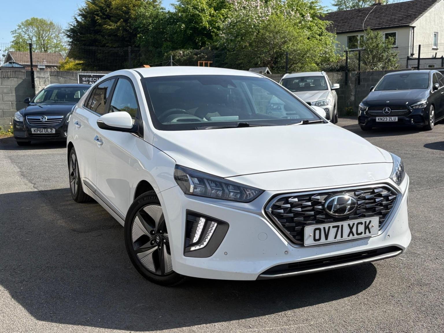 Hyundai IONIQ