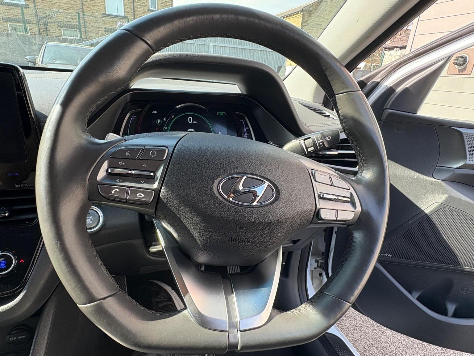 Hyundai IONIQ