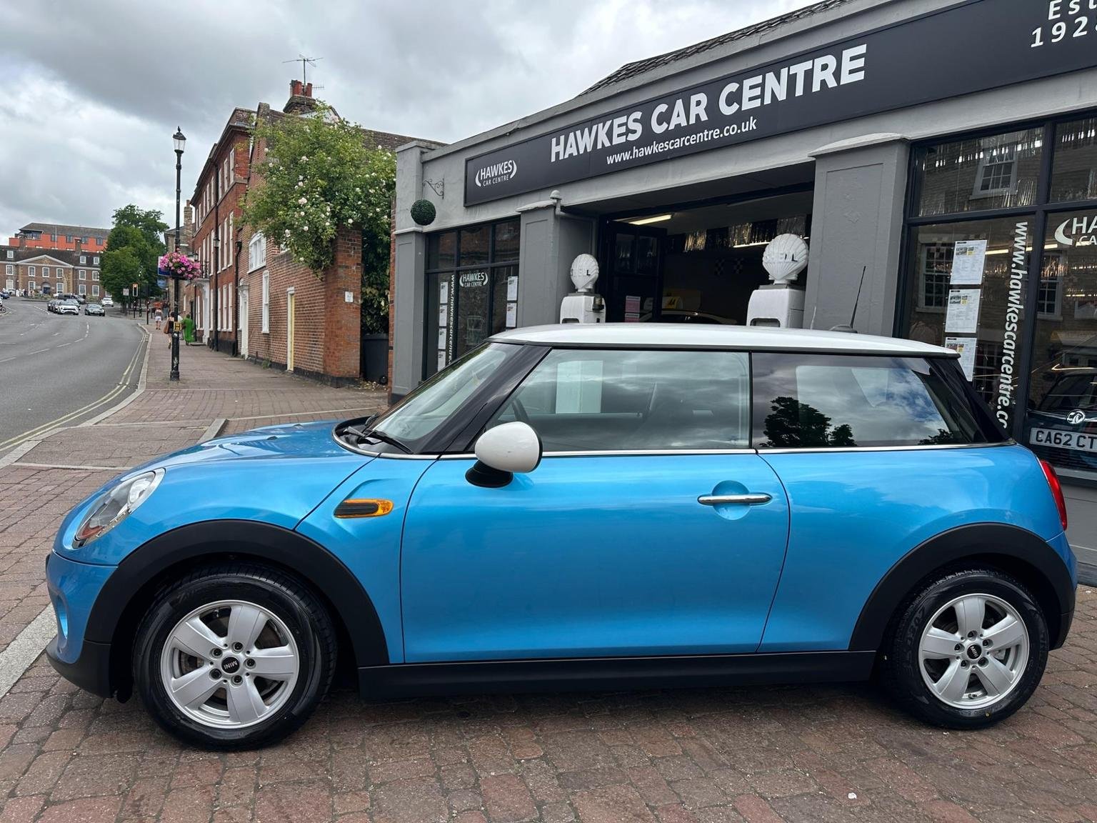 MINI Hatch