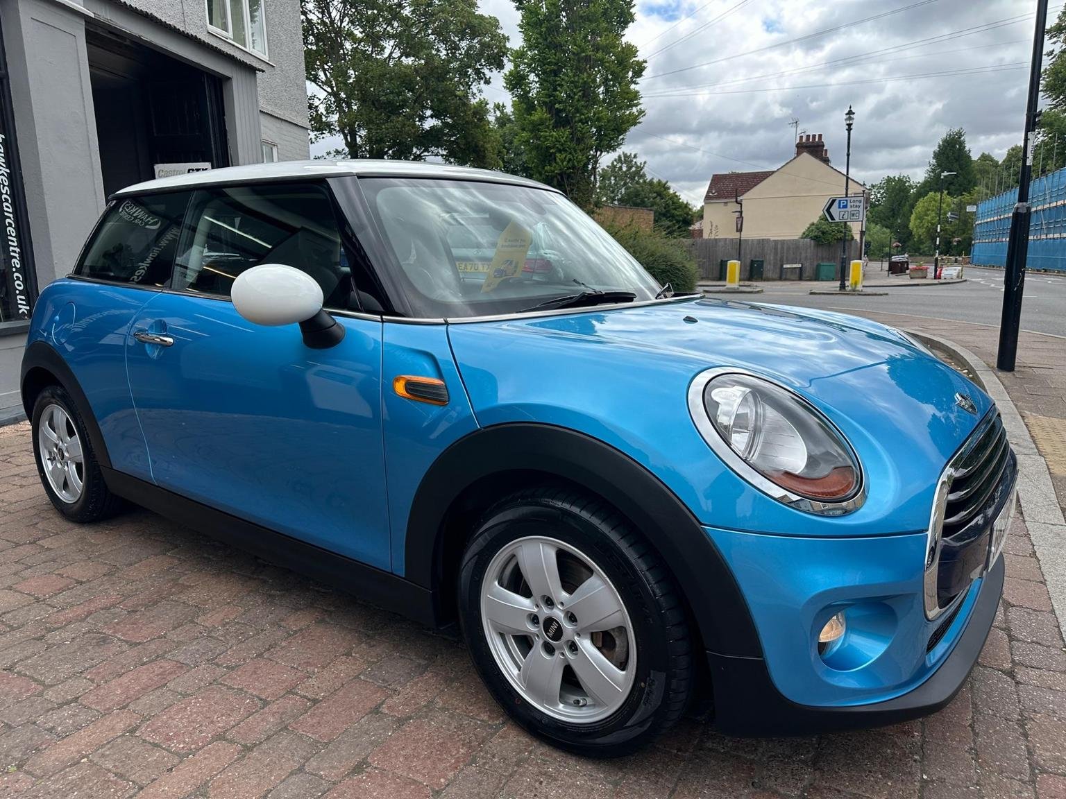 MINI Hatch