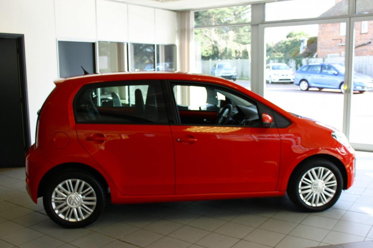 Volkswagen UP