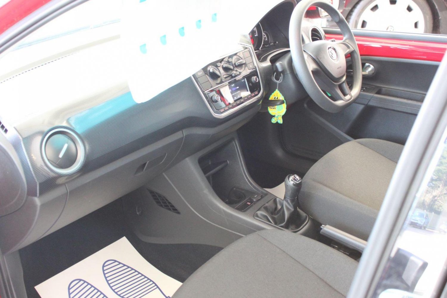 Volkswagen UP